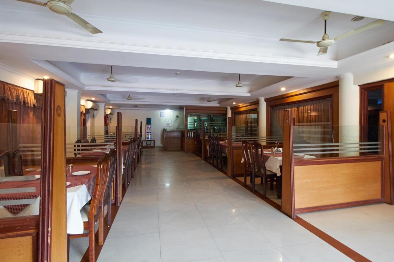 Hotel Sree Gokulam Sabari Chavakkad Exteriér fotografie